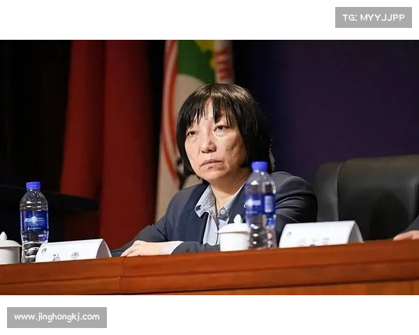 加西亚盛赞多库两战高光:比利时永不言弃精神的缩影 加西亚盛赞多库两战高光:比利时永不言弃精神的缩影